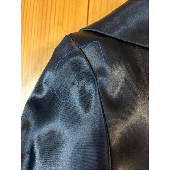 White House Black Market satin evening wrap, jacket size 4 (4918) Read - Picture 5 of 5